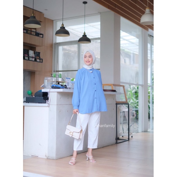 Kemeja Crinkle Wanita Oversized Kekinian / Vella Blouse Crinkle Polos Premium