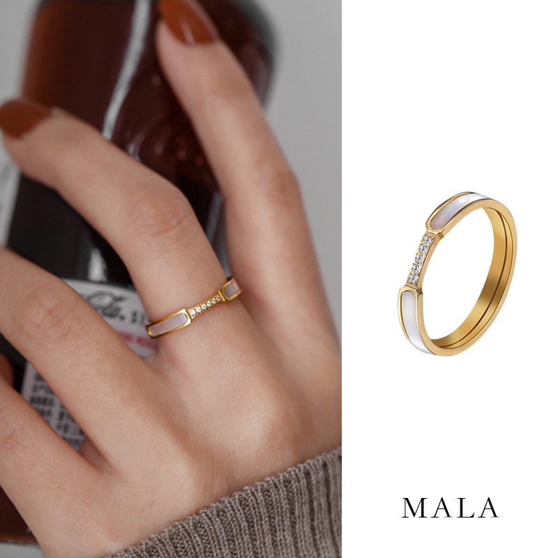 Cincin Bahan Titanium Steel Lapis Emas 18k Aksen Mutiara Zircon Gaya Korea Untuk Wanita