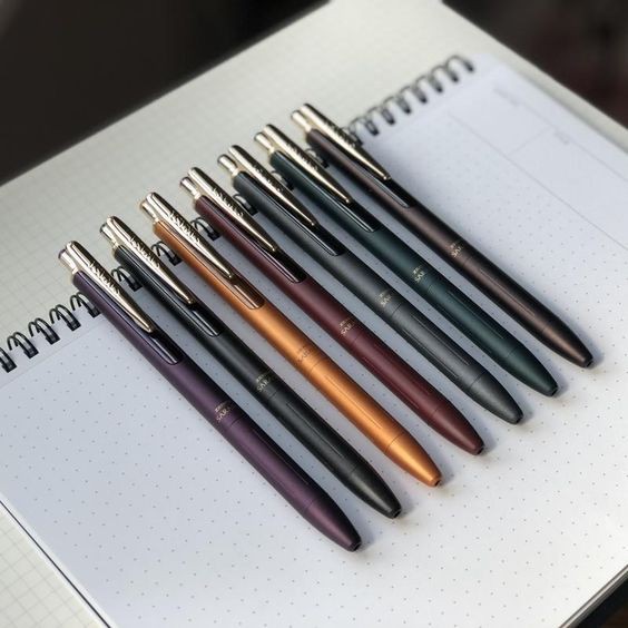 

Refill Pulpen Zebra GRAND Sarasa Vintage Color 0,5 mm