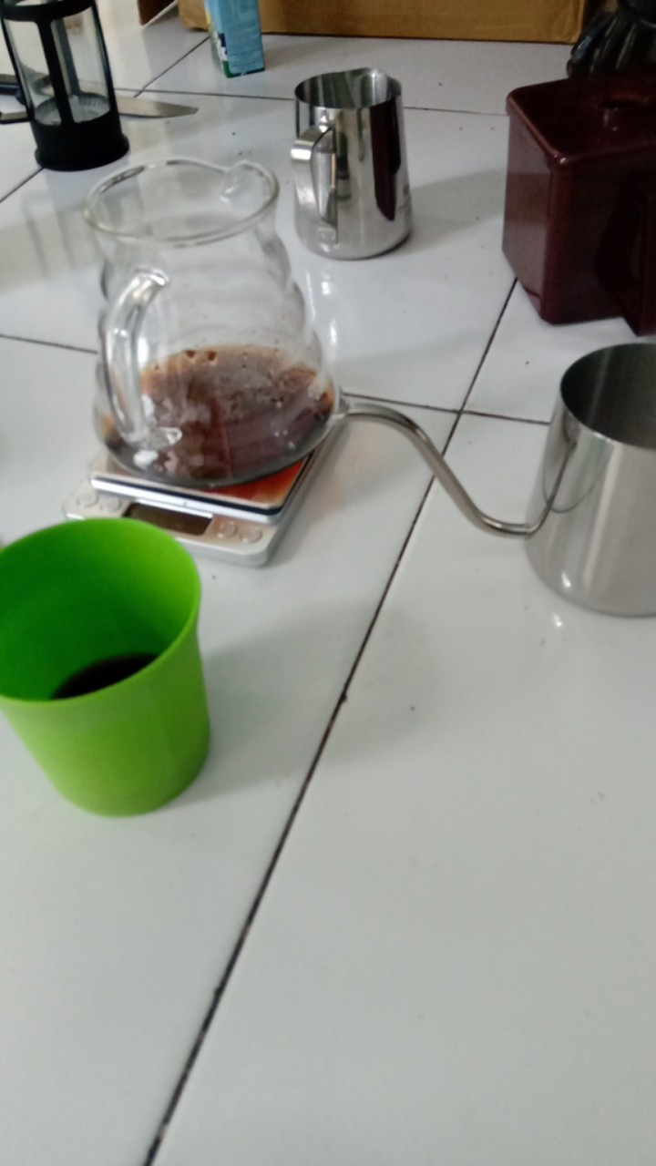 Paket Alat Kopi / Aeropress / Coffee Maker / Grinder N600 / Kopi / V60 / Vietnam Drip