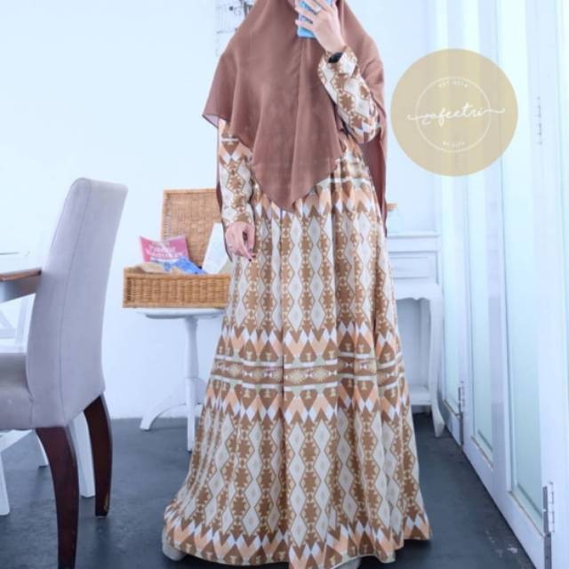 Preloved gamis brand Zafeetri