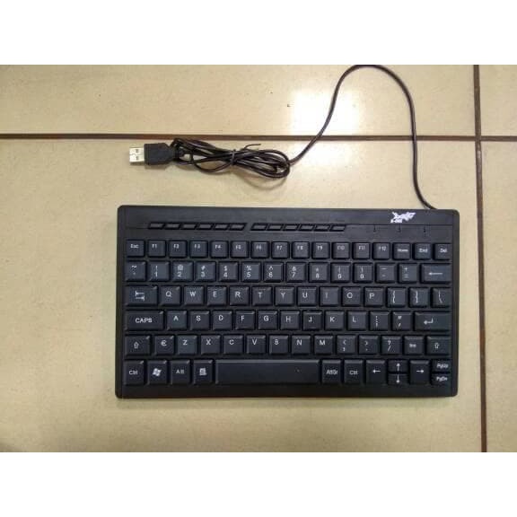 KEYBOARD MINI MULTIMEDIA k-one usb