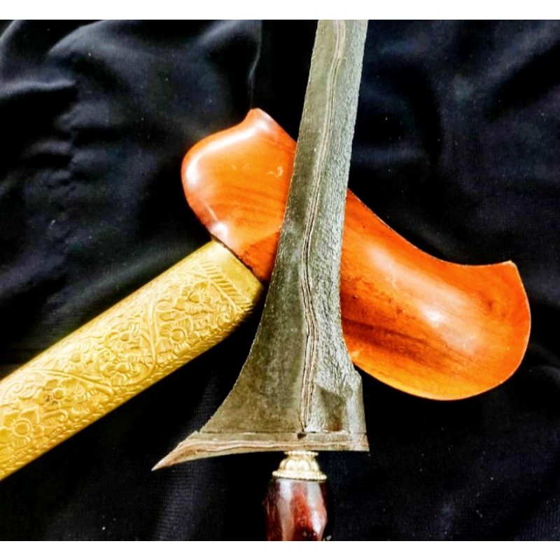 Keris Jalak tilamsari Pamor adeg sodo lanang tangguh HB III Sepuh