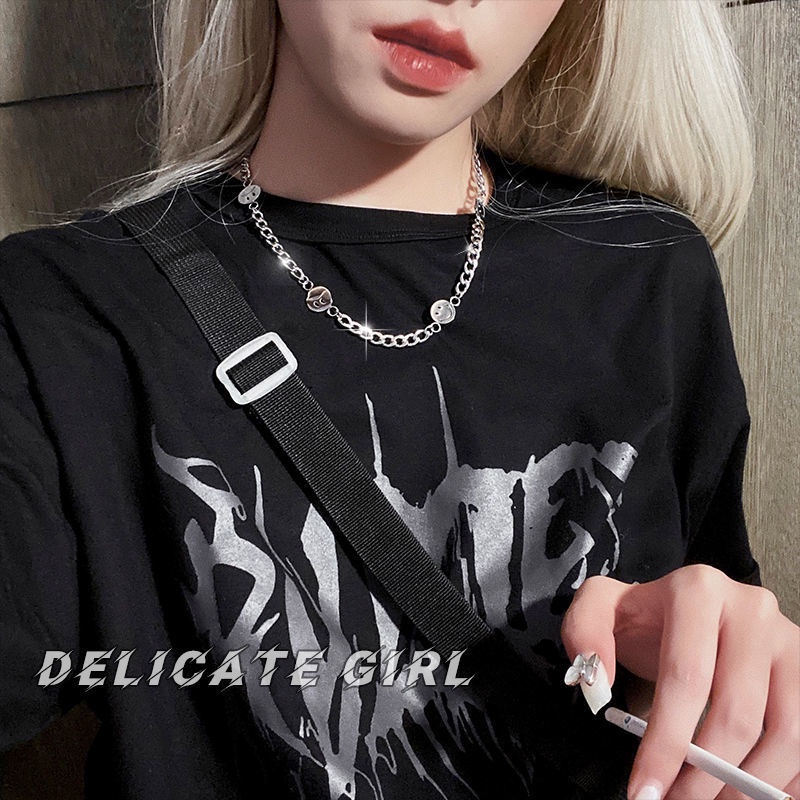 Kalung Rantai Klavikula Bahan Titanium Steel Motif Smiley Untuk Pria Dan Wanita