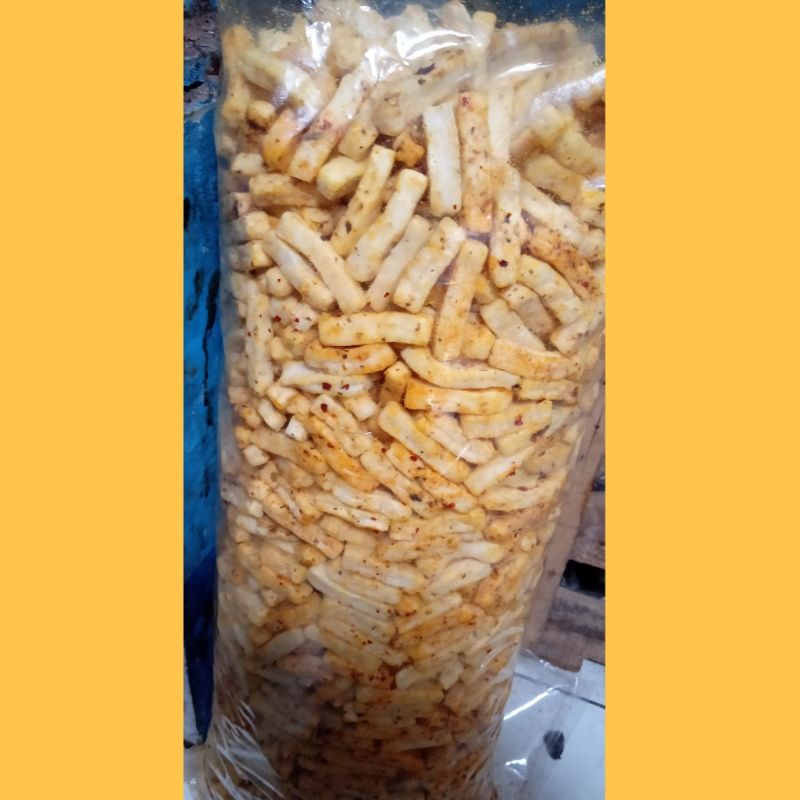 

1 bal kerupuk pedas renyah