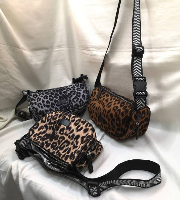 Tas Leopard sling waist bag 1961 tas selempang leopard slingbag leopard