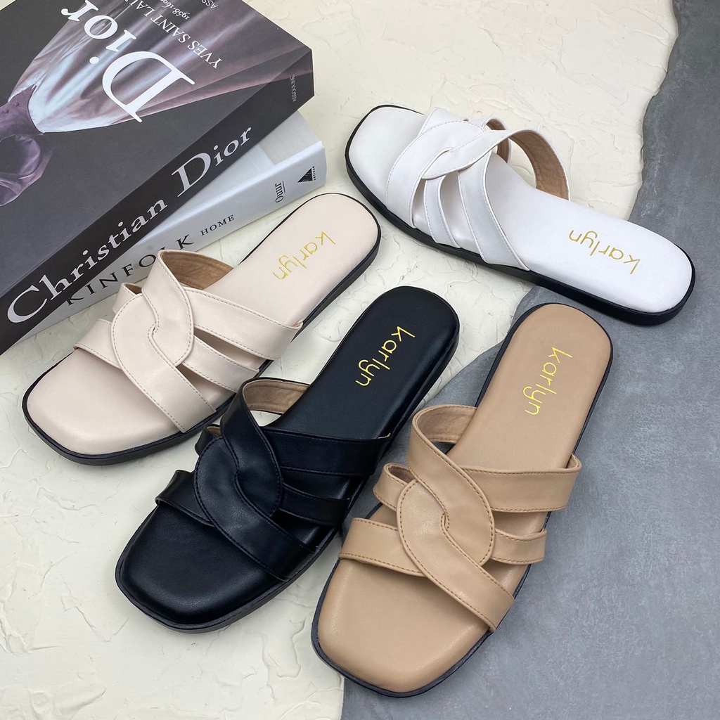 Karlyn Joan Sandal Flat Wanita