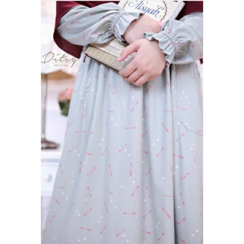 Arrow Grey Size S by Ditsy