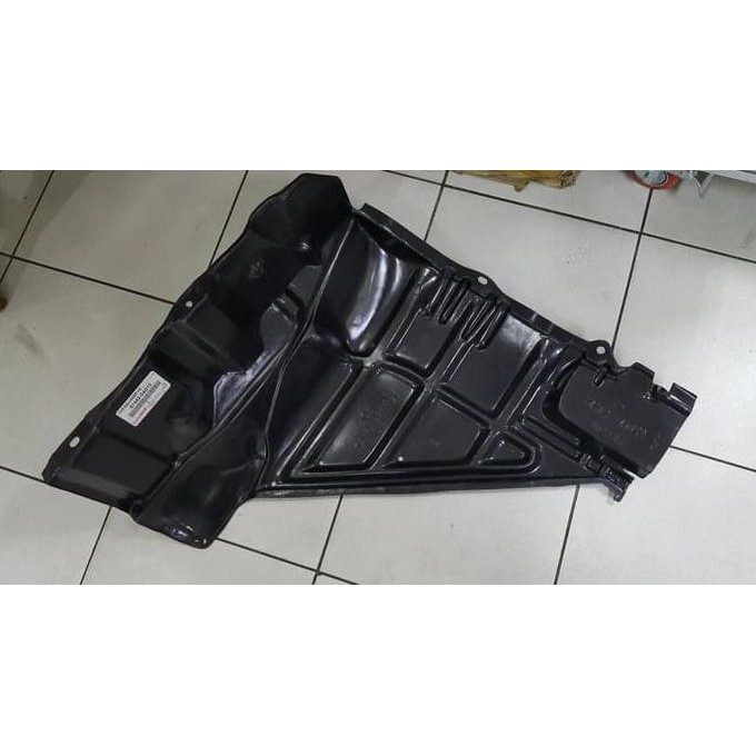 Radiator- Cover Engine/Plastik Bawah Mesin Soluna Original