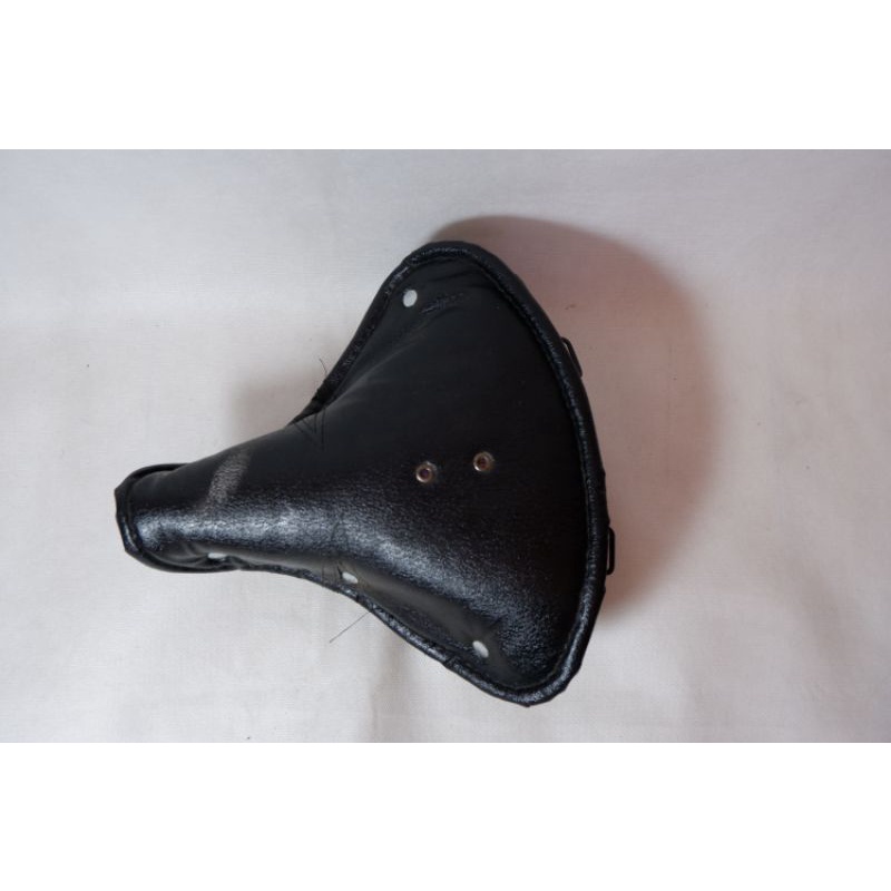 SADEL SEPEDA ONTHEL / SADEL SEPEDA JENGKY / SADEL SEPEDA EMPUK / SADEL SEPEDA JADUL / SADEL SEPEDA. 