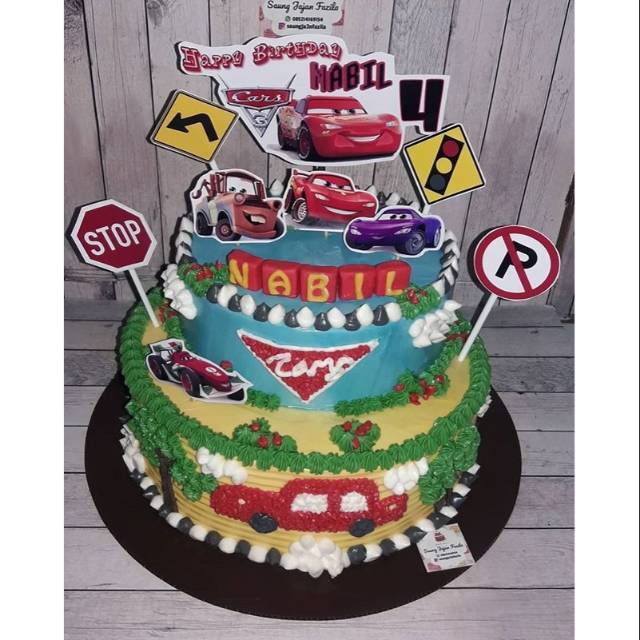 

Kue ulang tahun karakter anak Cars 2 tingkat cake ultah kue tart