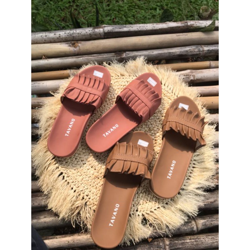 sandal flip flop terbaru, kekinian, modis, kasual, kece di tahun 2022 motif tirai