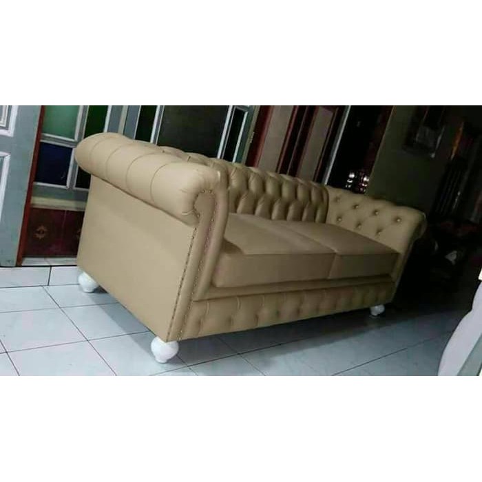 kursi sofa chesterfield klasik jepara