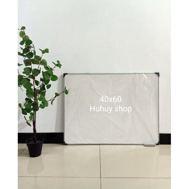 

Whiteboard Papan Tulis Ukuran 40x60 cm