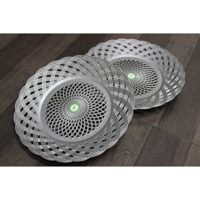 HARGA SATUAN Piring Tatakan Plastik Bentuk Anyam-Anyaman Rotan