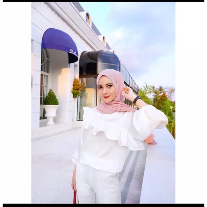 BAJU ATASAN NARINA BLOUSE