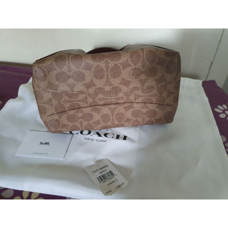 Preloved Coach Hadley