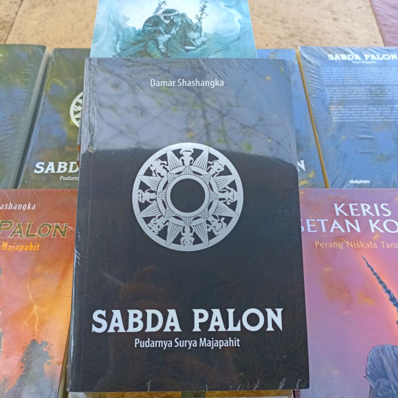 OBRAL BUKU NOVEL FANTASI - FIKSI - NOVEL SEJARAH - ORIGINAL - NOVEL JEPANG / ODA NOBUNAGA / PERANG BALI - DAHLAN - NEDERA --Pudarnya Surya Majap