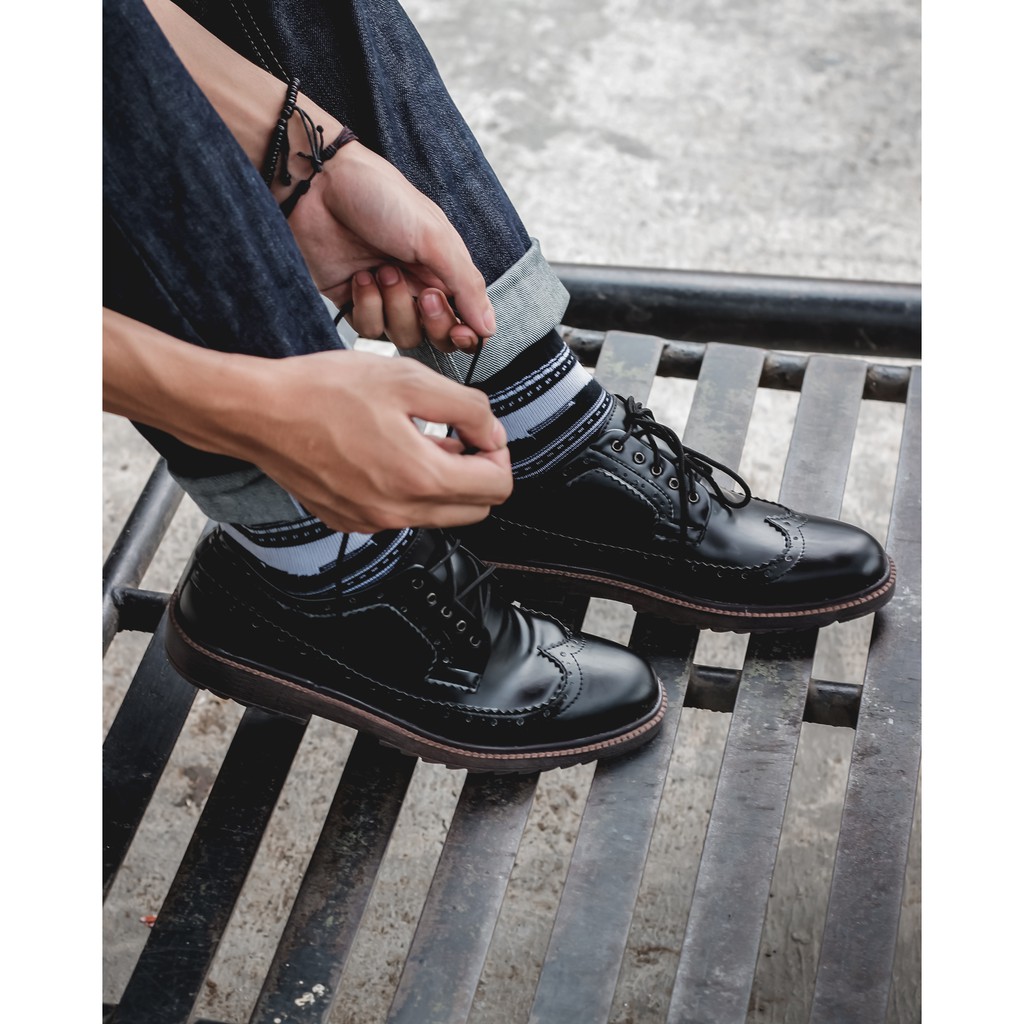 sepatu formal longwing black volkerfootwear - smokker black