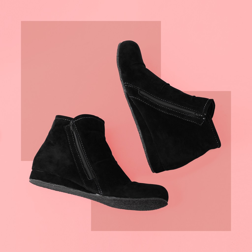 Misty Black | Sepatu Ringan Simpel Kasual Wanita Cewek Women Boots Footwear Ori | FORIND x Favshoes