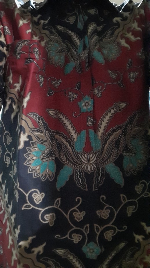 Batik Pria Solo Asli Lengan Panjang Lapis Furing Merah Dan Navy Parang Kembang Batik Solo