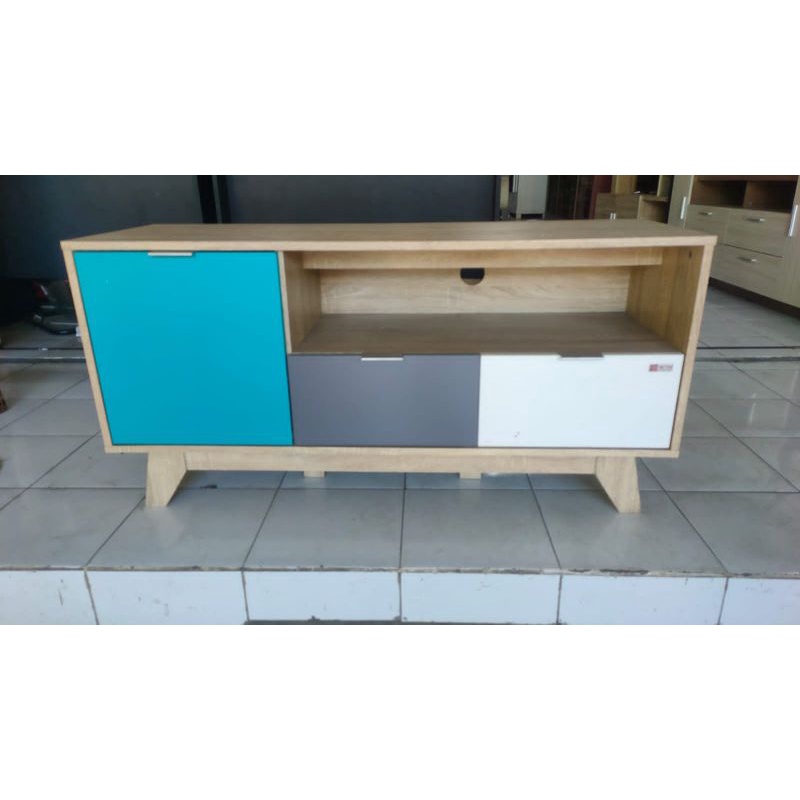 MEJA TV MINIMALIS // MEJA TV AKTIV // MEJA TV MODERN // FREE ONGKIR SERANG-CILEGON