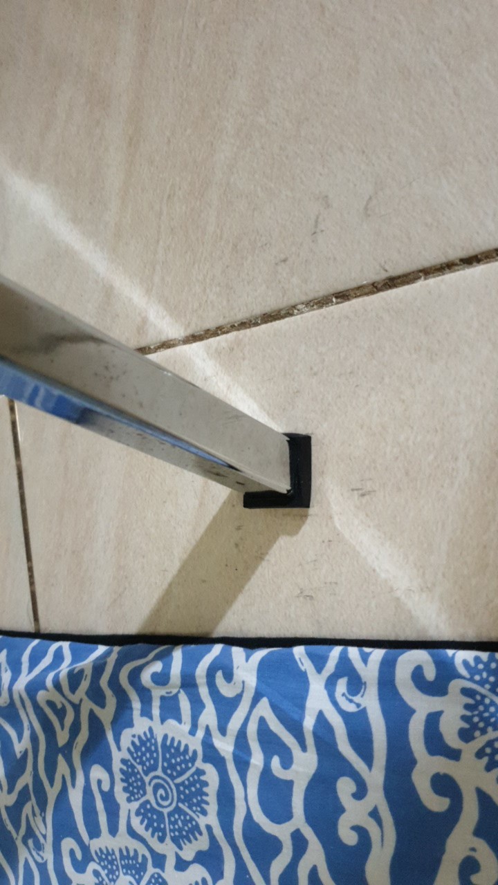 Karet Alas Meja/ Kursi / Pipa Kotak (hollow) 20 Mm X 20 Mm