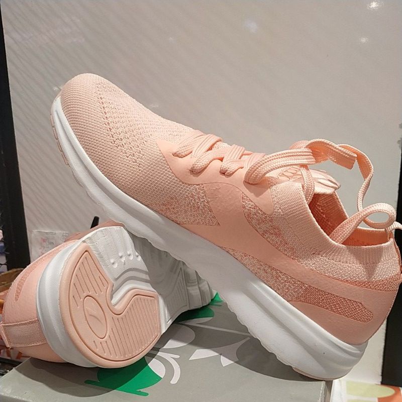 Diadora Zello women's Sneakers Shoes