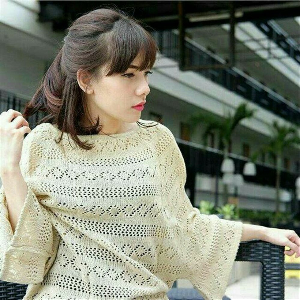Baju Rajut Wanita Alin Crop Jaring Cream Sweater Murah  Grosir
