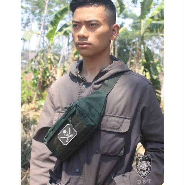 Waistbag tactical army combatan hijau (tas kualitas Premium)