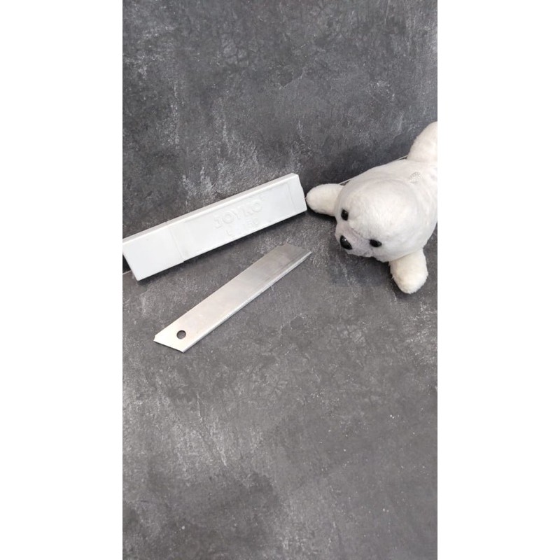 

Spare Blade / Isi / Refill Cutter / Silet JOYKO L-150 Besar
