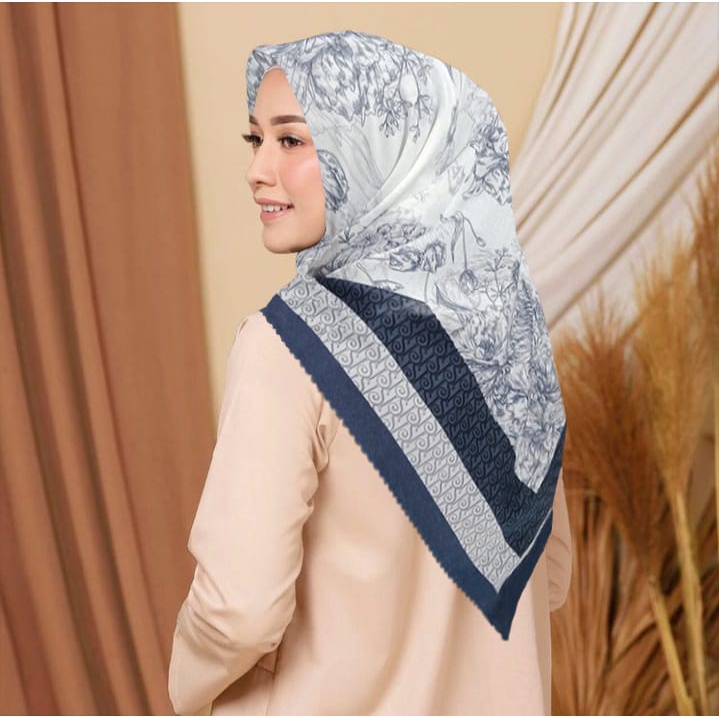 Terbaru !! Hijab Segiempat Motif Bunga Lukisan Kerudung Segiempat Motif Jilbab Voal