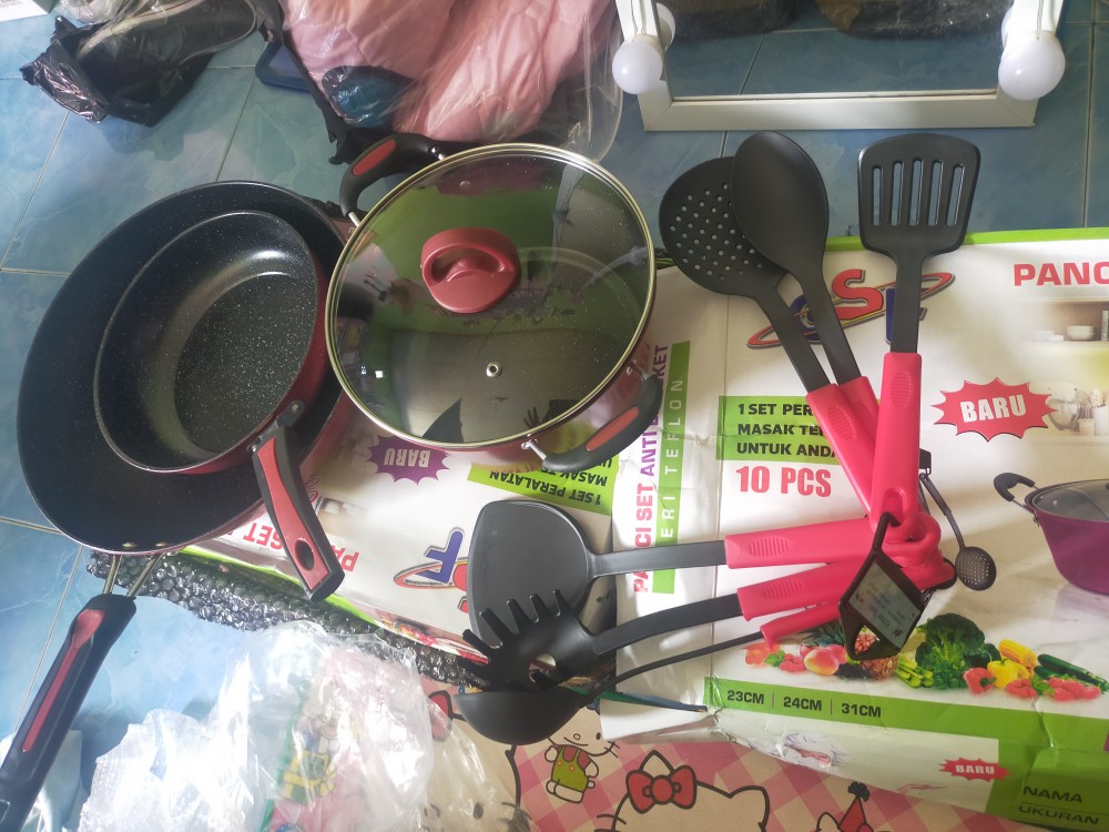 Panci Set Gsf 2529 Teflon Anti Lengket - Panci Wajan Penggorengan Teflon Enamel Cookware Set 8pcs