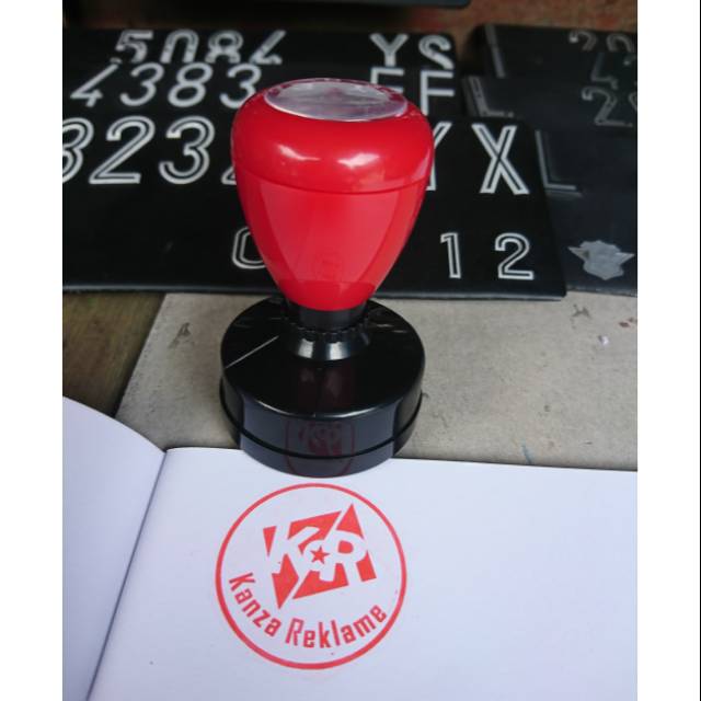 

Stempel Flash Bulat 4cmx4cm