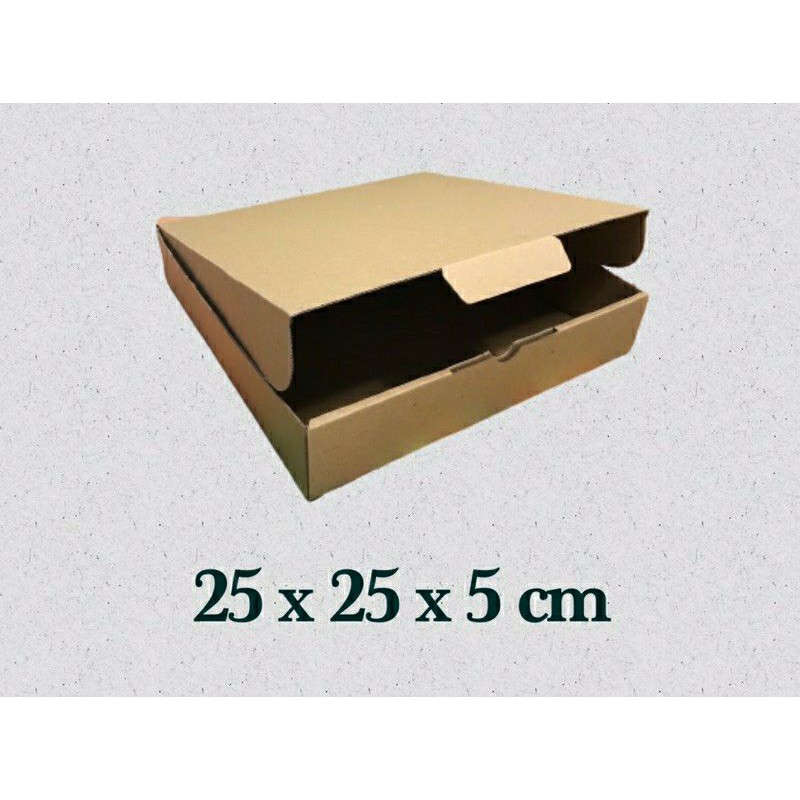 

Kardus Packing Die Cut Box 25x25x5 cm Kardus Hampers Kardus Paket Kardus Bingkisan