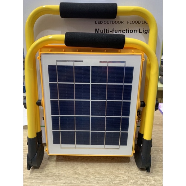 Lampu Sorot Led Solar Emergency 100W 200W Portable / Lampu Tenda