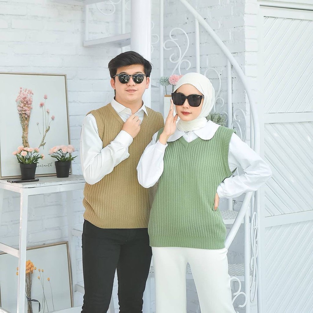 V Vest - rajut tebal