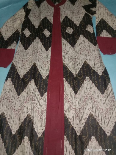 Couple Gamis Syari Batik Zigzag, Baju Couple Batik Terbaru, Seragaman Batik Murah