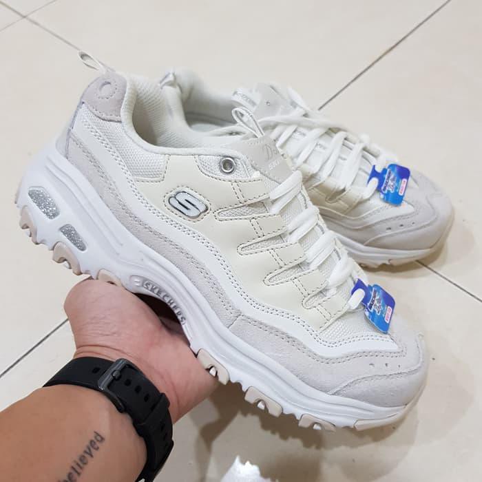 Sepatu Original Skechers Dlites Sure Thing - White / Sneakers Wanita