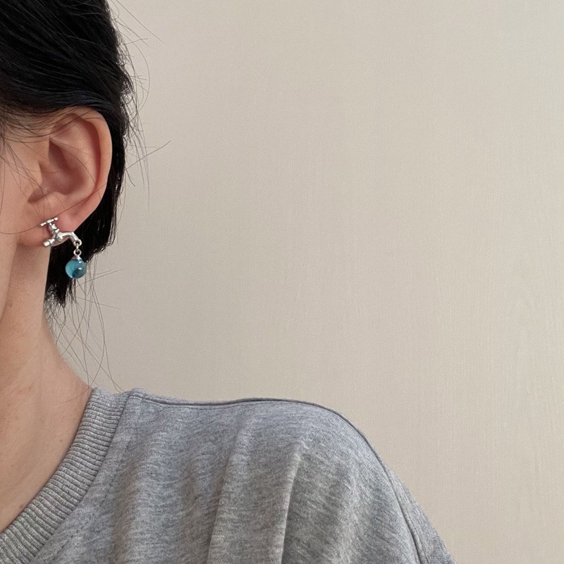 Anting Tusuk Gantung Desain Keran Air Unik Lucu Untuk Wanita