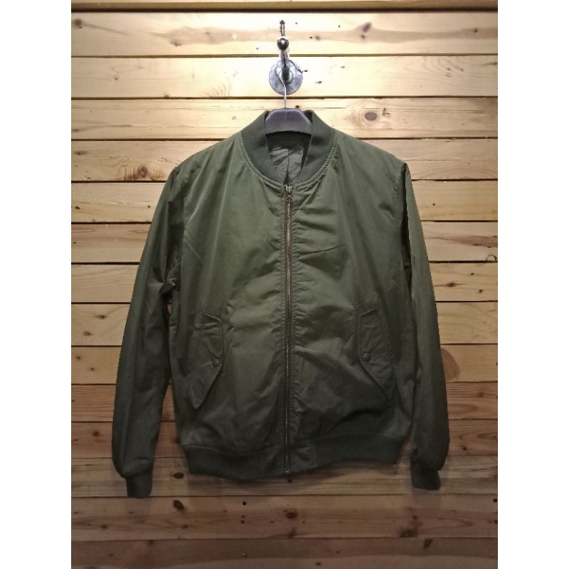 Jacket Bomber Bekas/Second GU by UNIQLO Green Army Original (Size S)