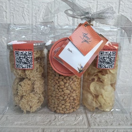 

Paket Hampers Camilan Madura
