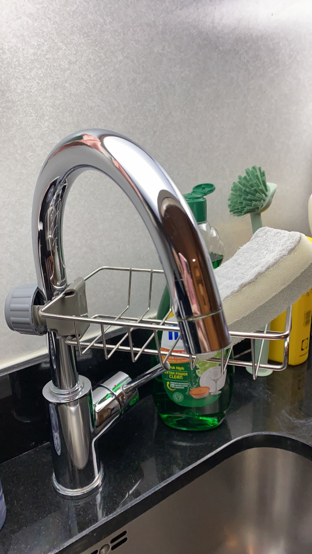 Rak Gantungan Barang & Sabun Keran Air Peralatan Dapur