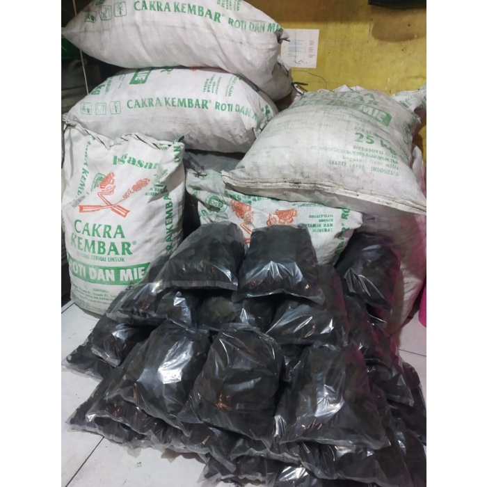 fuy1e740 Arang Batok Kelapa / Areng Mati Hampa Kualitas Resto - Karungan 5 Kg Ut501Hy