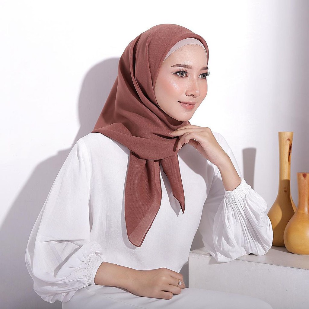 {HM} Jilbab Bella Square Hijab Kerudung Segiempat bella lasercut terbaru makassar (COD)