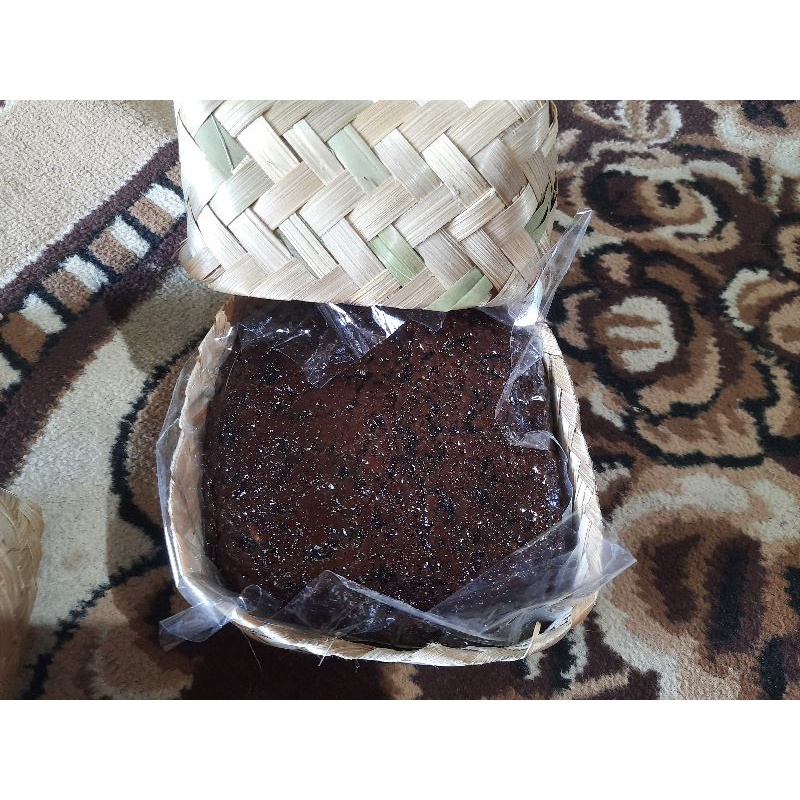 

Oleh Oleh Madu Mongso khas jawa timur