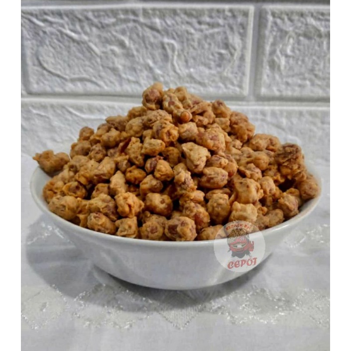 

Kacang Medan