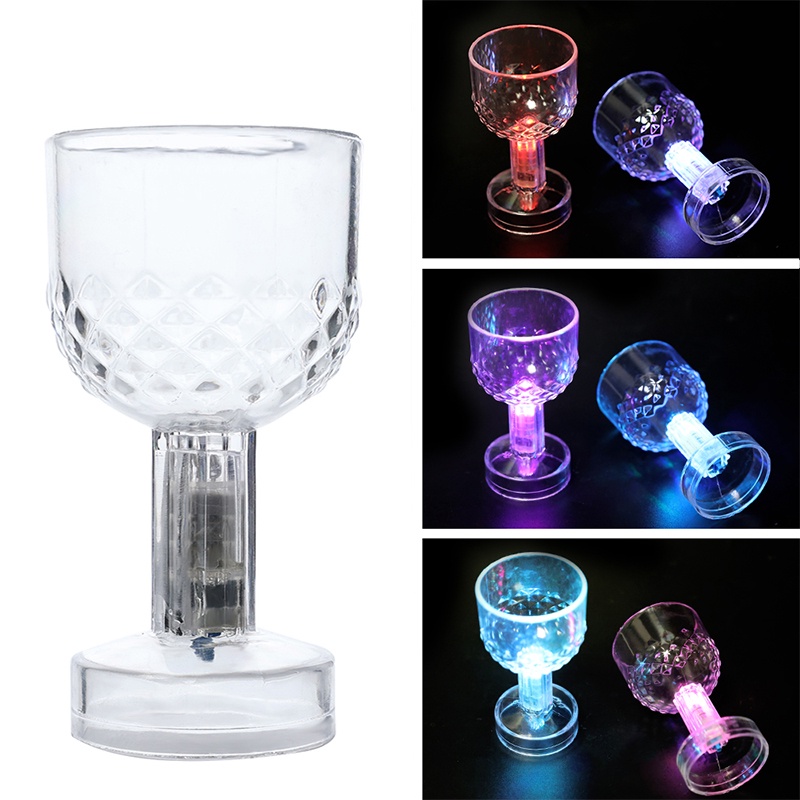 Gelas Wine / Bir 50ml Bentuk Nanas Dengan Lampu Led Warna-Warni Untuk Bar / Pesta