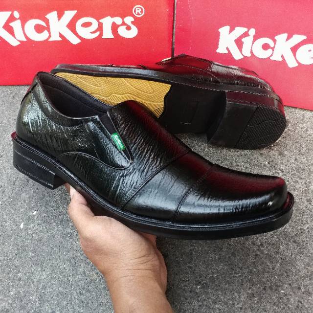 Kickers Sepatu Pantofel Pria Bahan Kulit Asli Kode PB.2