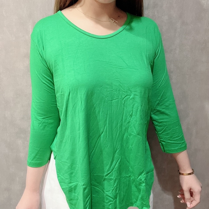 Kaos Polos Wanita Lengan 7/8 Slit Unfinished | Maimon Grosir